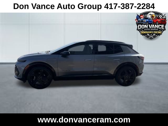 View vehicle photo 3