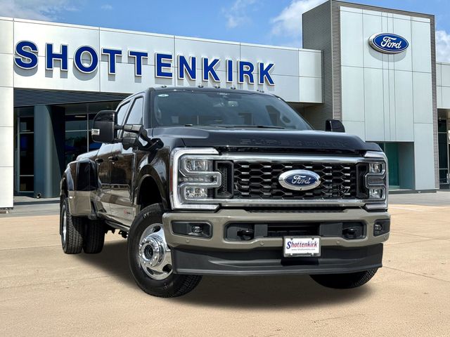 2026 Ford F-350 Super Duty King Ranch Crew Cab LB DRW 4WD