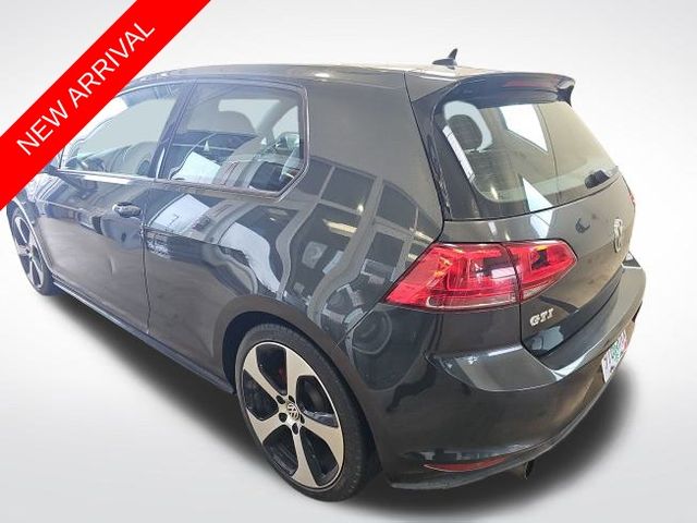 2015 Volkswagen Golf GTI 2.0T SE 7