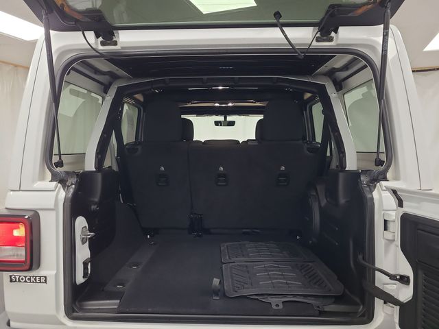 2021 – Jeep – Wrangler