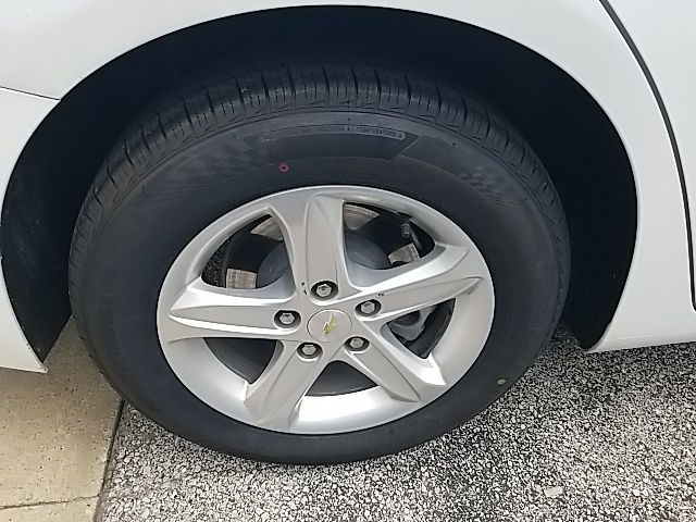 Used 2024 Chevrolet Malibu Sedan