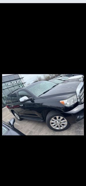 2017 Toyota Sequoia Platinum 4WD SUV / Crossover Four-Wheel Drive 6-Speed Automatic