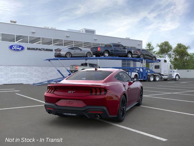 2025 Ford Mustang GT 8