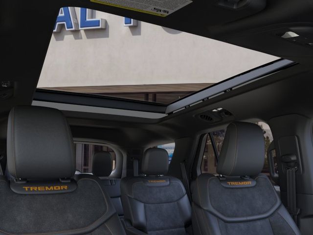 New 2026 White Ford Tremor image 22