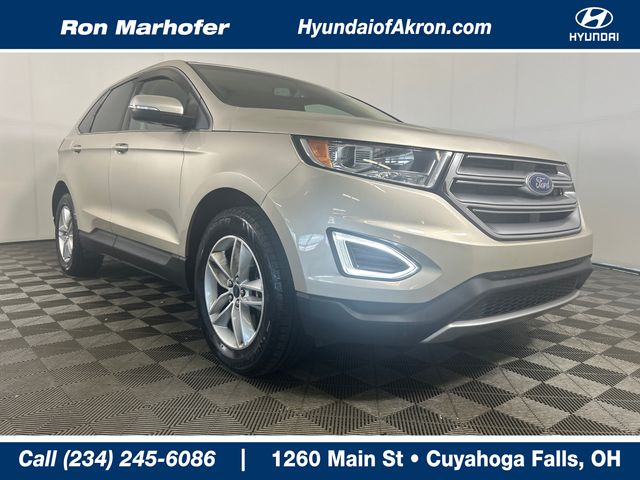 White Gold Metallic 2018 Ford Edge SUV / Crossover All-Wheel Drive Automatic