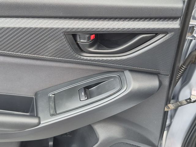 Used 2018 Silver Subaru 2.0i Premium image 25