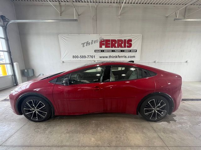 2024 Toyota Prius XLE photo