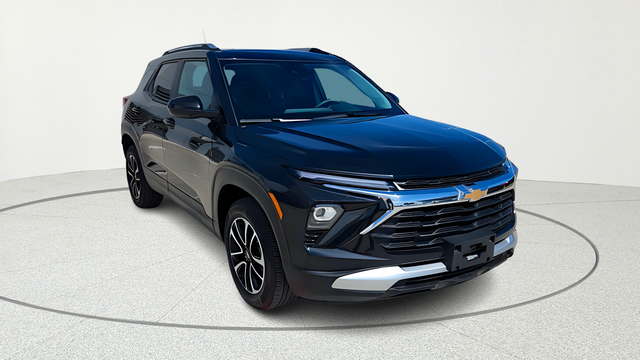 Mosaic Black Metallic 2025 Chevrolet Trailblazer SUV / Crossover Four-Wheel Drive 9-Speed Automatic