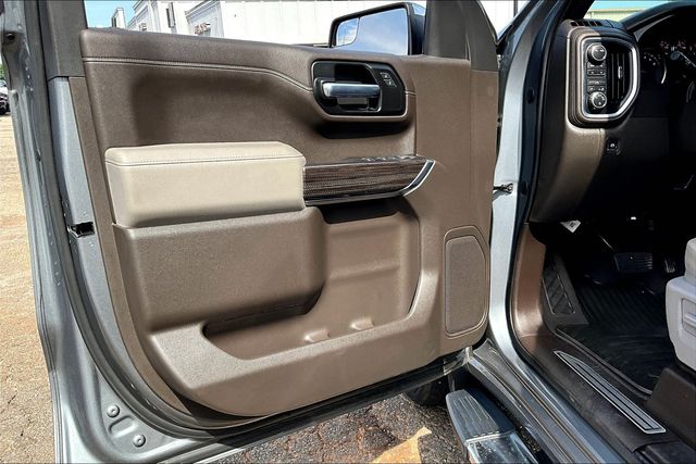 Used 2020 Chevrolet Silverado 1500 LT 4D Crew Cab