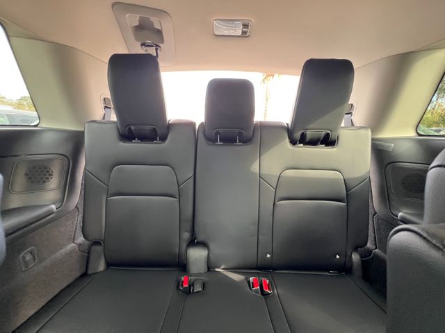 2025 Gun Metallic Nissan Pathfinder SL FWD SUV