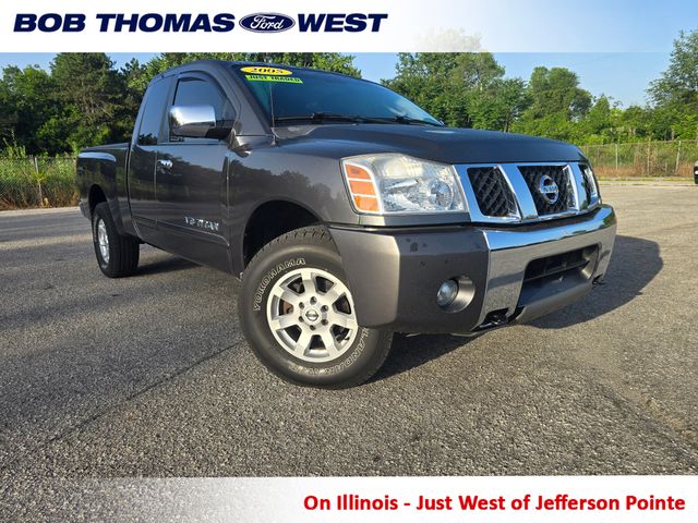Smoke 2005 Nissan Titan Pickup Truck Four-Wheel Drive 5-Speed Automatic