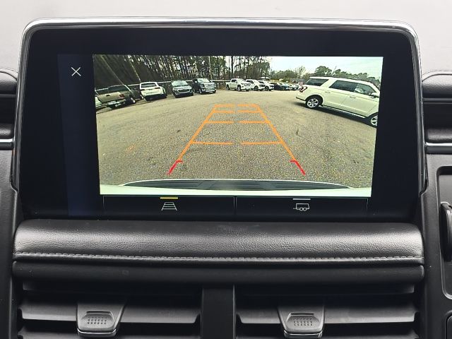 2022 Chevrolet Suburban LT:168357A