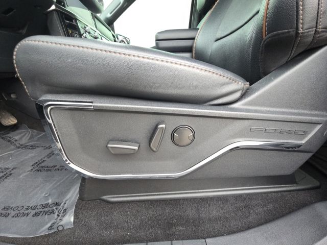 2024 Ford F-150 Lariat:B02268