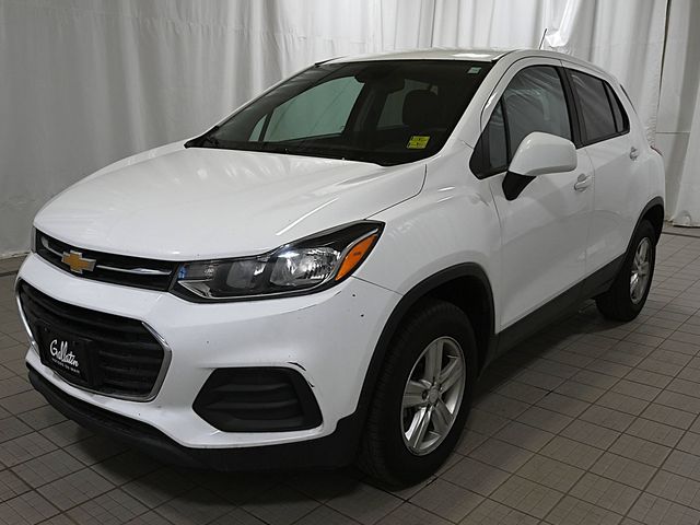 Used 2019 White Chevrolet LS image 16
