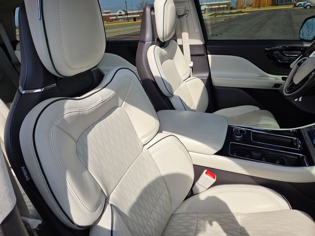 2020 Lincoln Aviator Black Label