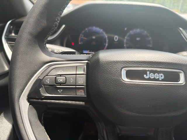 2024 Jeep Grand Cherokee L Altitude 4x4