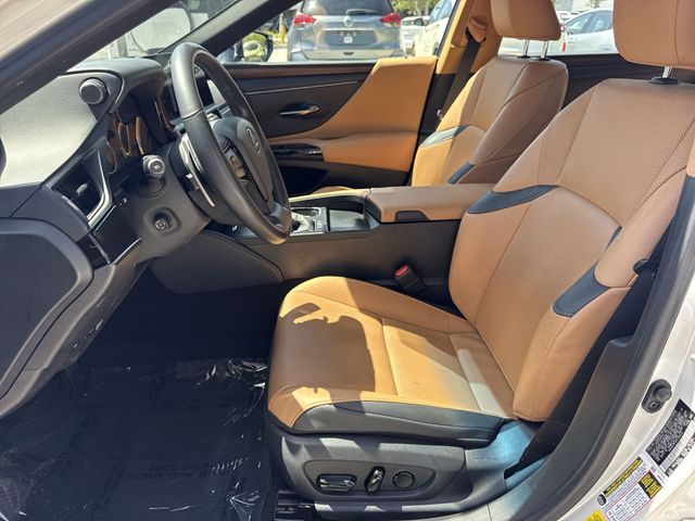2023 Lexus ES - $38,998