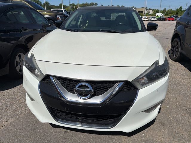 2017 Nissan Maxima Platinum's photo