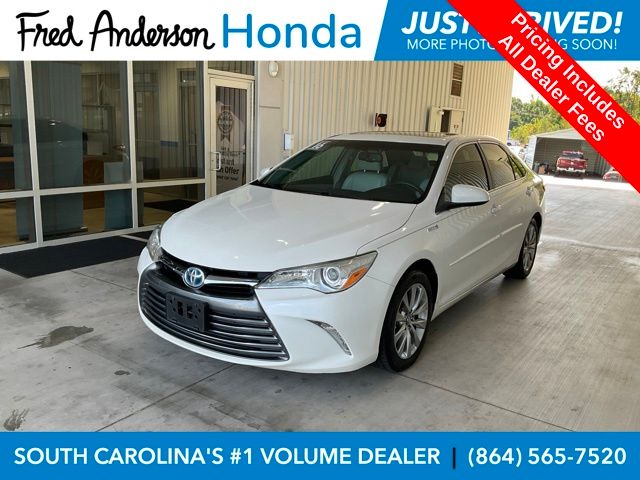 2016 Toyota Camry Hybrid Blanco (Super White) Sedán Tracción delantera Transmisión variable continua