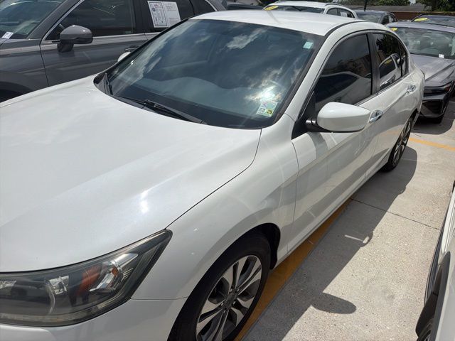 2013 Honda Accord LX Auto's photo