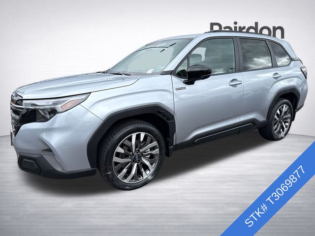 View vehicle photo 3