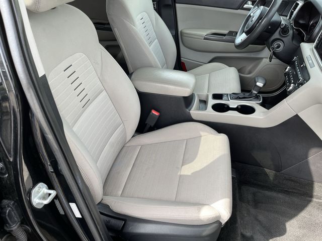 Used 2020 Red Kia LX image 26