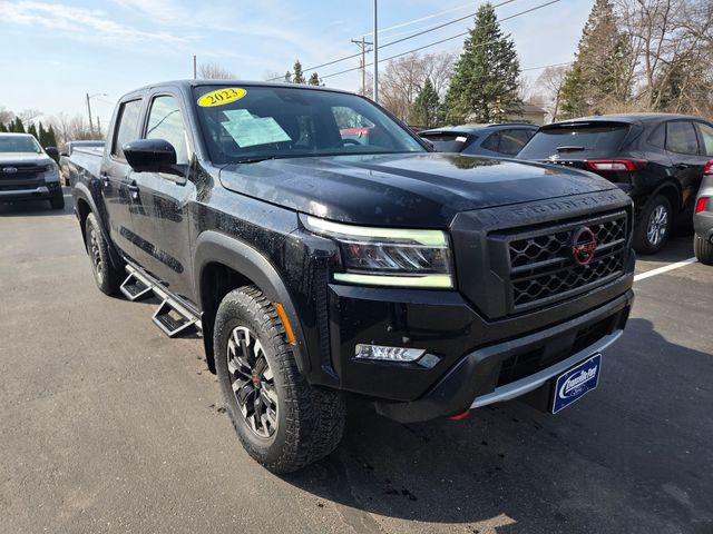 2023 Nissan Frontier PRO-4X Crew Cab 4WD