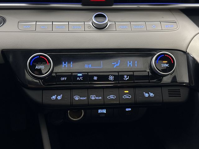 Used 2024 Hyundai Elantra Hybrid For Sale in Indianapolis, IN