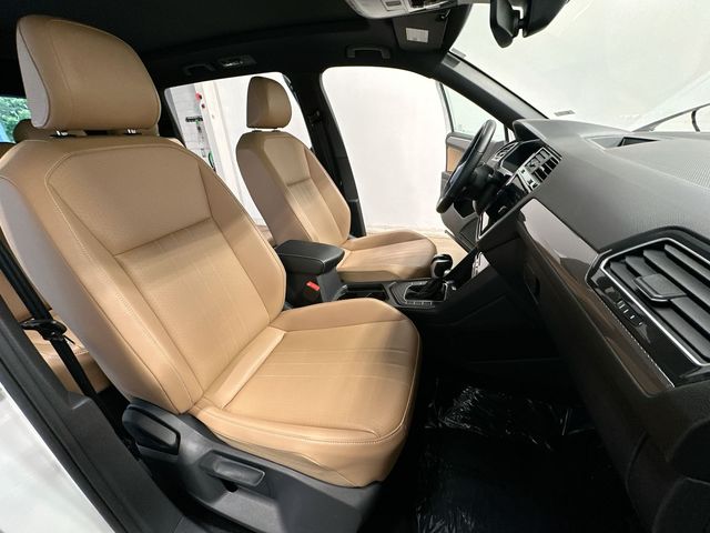 2023 Volkswagen Tiguan 2.0T SE R-Line Black White at Subaru and VW of Moon Township