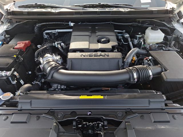 New 2026 White Nissan PRO-X image 21