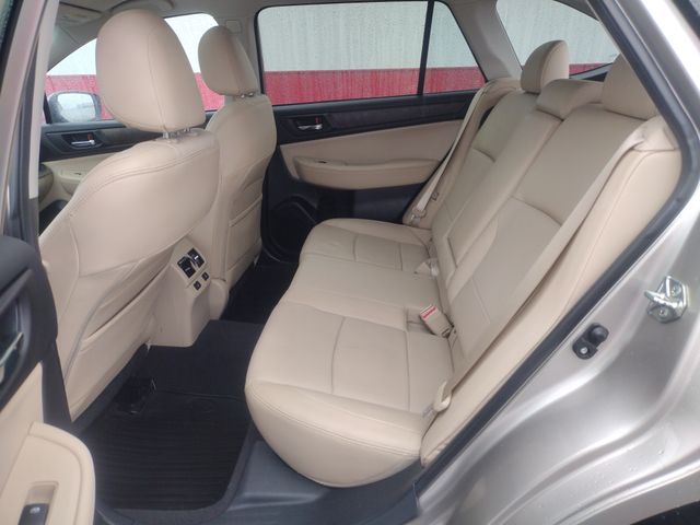 2016 Subaru Outback 3.6R photo