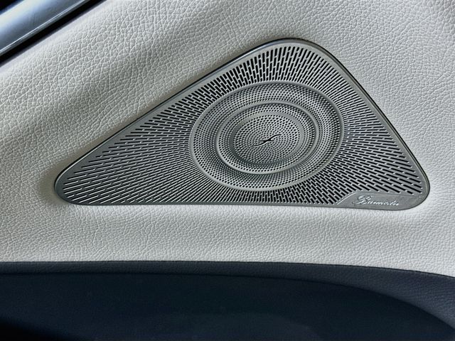 Thumbnail: 2021 Mercedes-Benz S-Class - 19