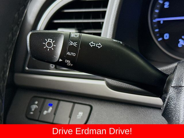 Used 2017 Hyundai Elantra Sedan