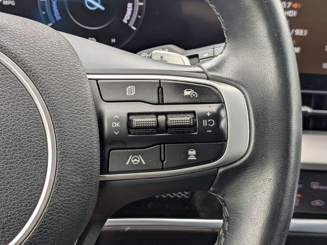 Used 2023 Kia Sportage Hybrid SUV