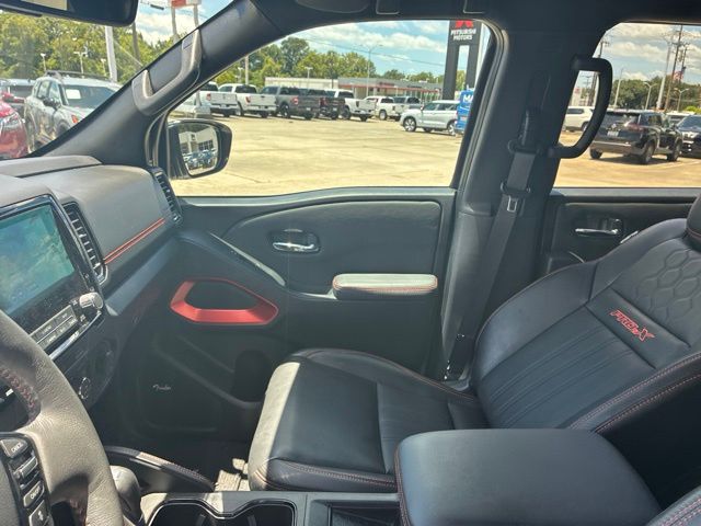 2023 Nissan Frontier PRO-X White at Royal Nissan