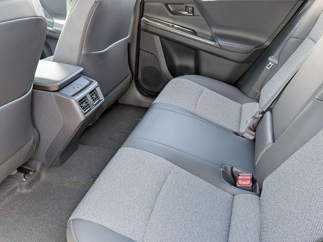 2026 Toyota bZ XLE - Photo 26