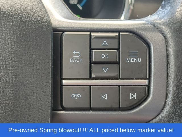 Used 2023 Black Ford Lariat image 29