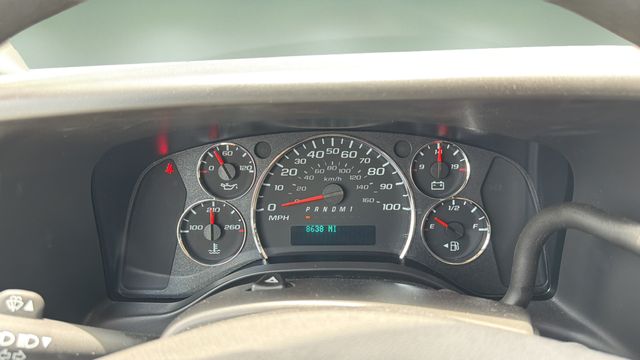 Used 2025 White Chevrolet Work Van image 16