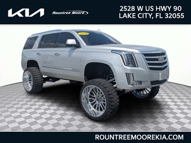 Radiant Silver Metallic 2020 Cadillac Escalade Luxury RWD SUV / Crossover Rear-Wheel Drive