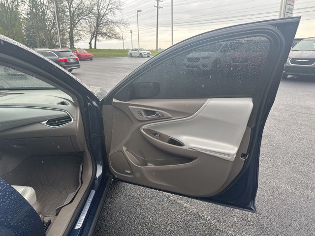 Used 2019 Chevrolet Malibu Premier 4D Sedan