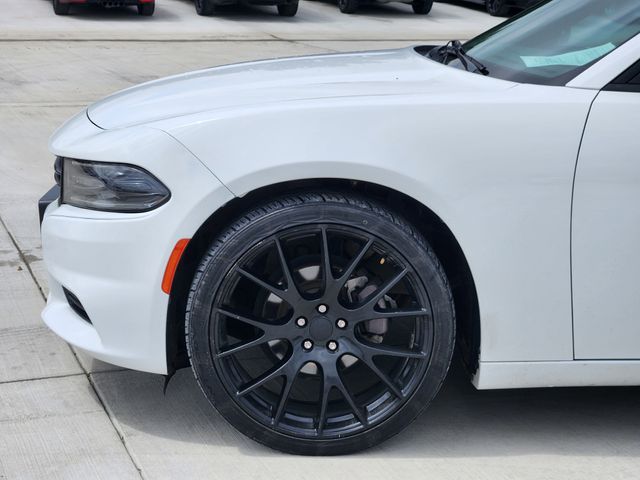 2019 White Knuckle Clearcoat Dodge Charger SXT RWD Sedan