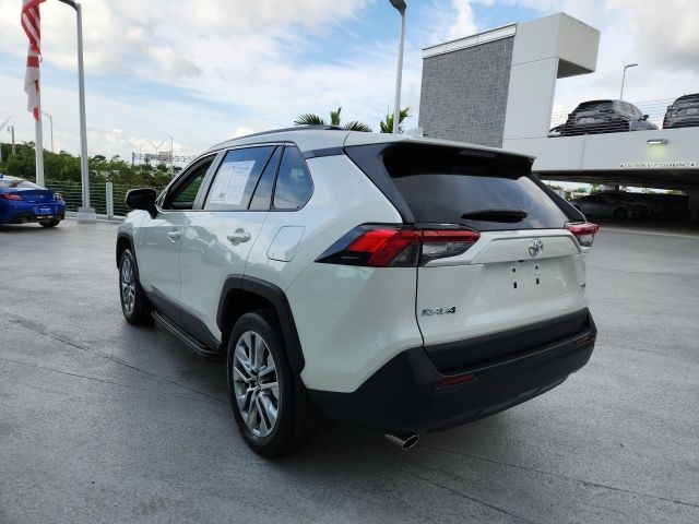 2022 Toyota RAV4 XLE Premium 12