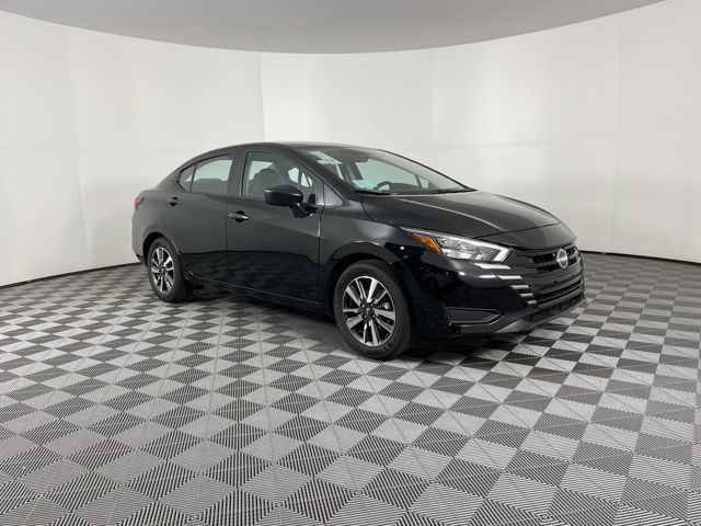 2025 Super Black Metallic Nissan Versa 1.6 S FWD Sedan