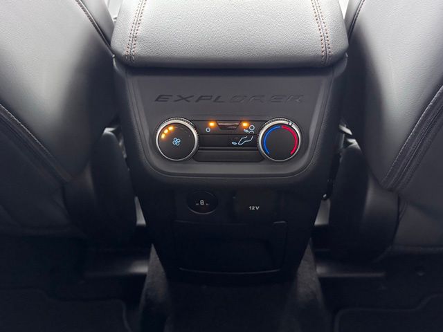 2026 Ford Explorer Active (200A)