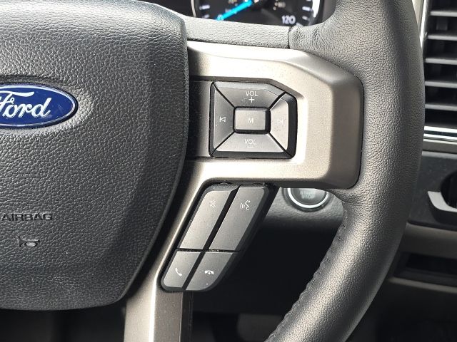 2021 Ford Expedition XLT:168632A