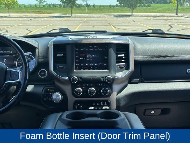 2019 Ram 1500 Laramie Crew Cab 4x4 5'7" Box