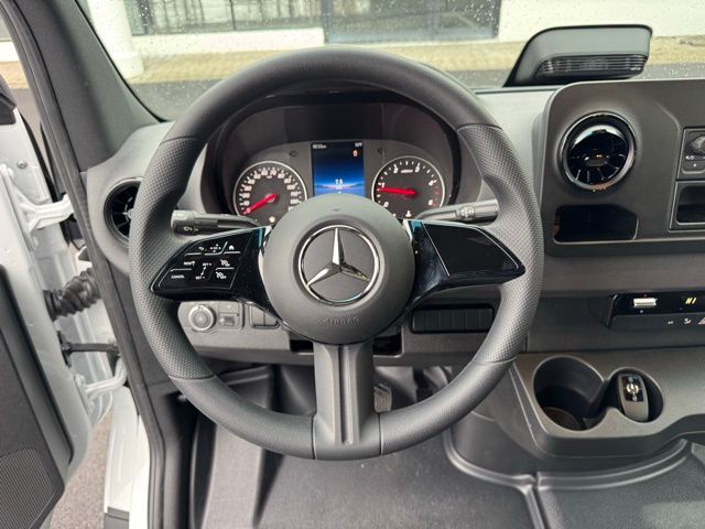 2026 Mercedes-Benz Sprinter Cargo Van Base - Photo 19