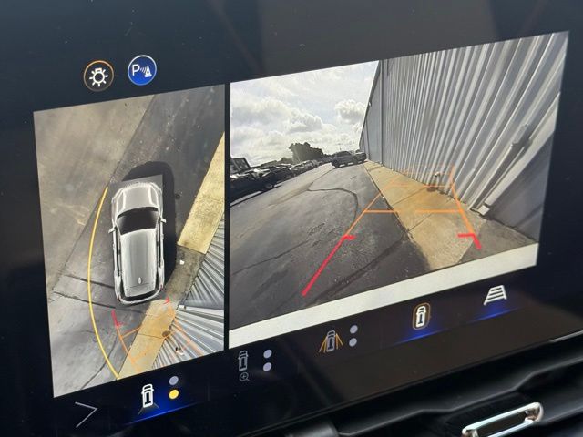 new 2026 Chevrolet Equinox car, priced at $40,285