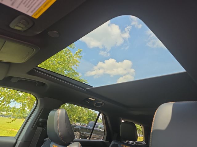 New 2026 Star White Metallic Tri-Coat Ford Tremor® image 32