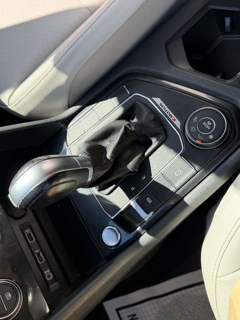 Used 2018 Volkswagen Tiguan SUV